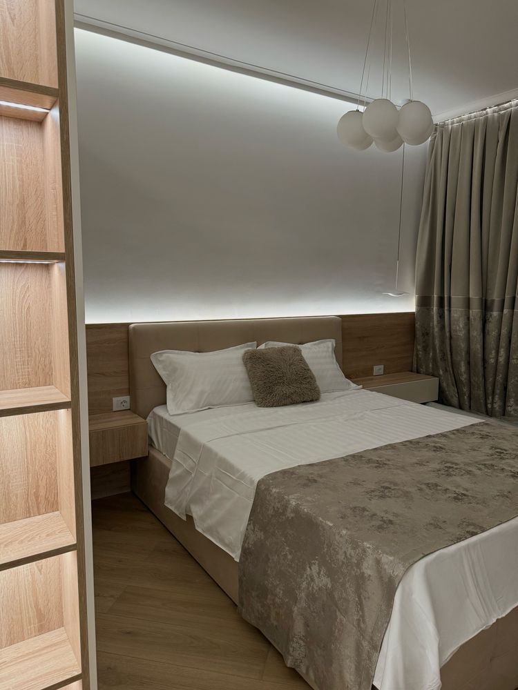 Proprietar inchiriez apartament Exigent Plaza - Poză 8