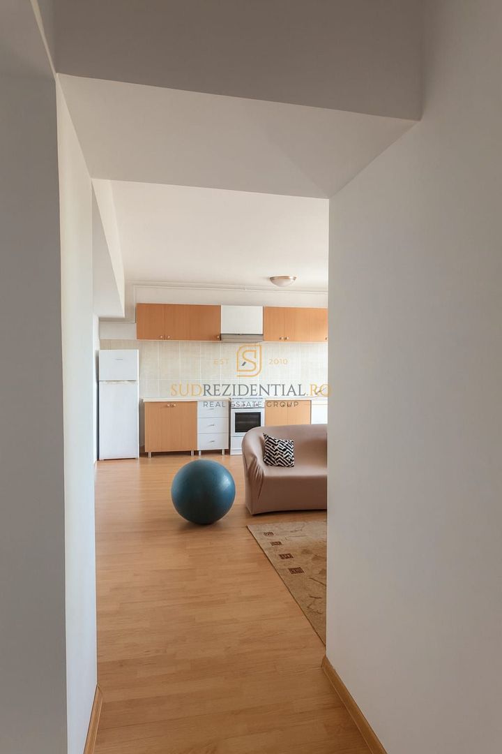 Apartament cu 2 camere, tip studio, zona Titan, Comision 0% - Poză 4