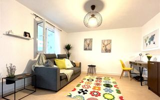 Garsoniera Piata Victoriei ( vedere panoramica ) - Poză 2