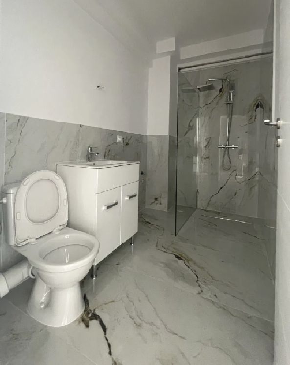 Apartament 2 camere bloc nou Cetate et.1 58 mp. - Poză 5
