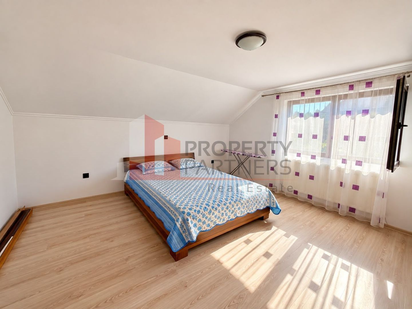 Casă tip duplex, renovată integral, în Cristian – Brașov - Poză 13