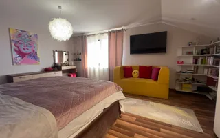 Vilă P+M cu teren de 4.200 mp + Garaj - Onești - Poză 25