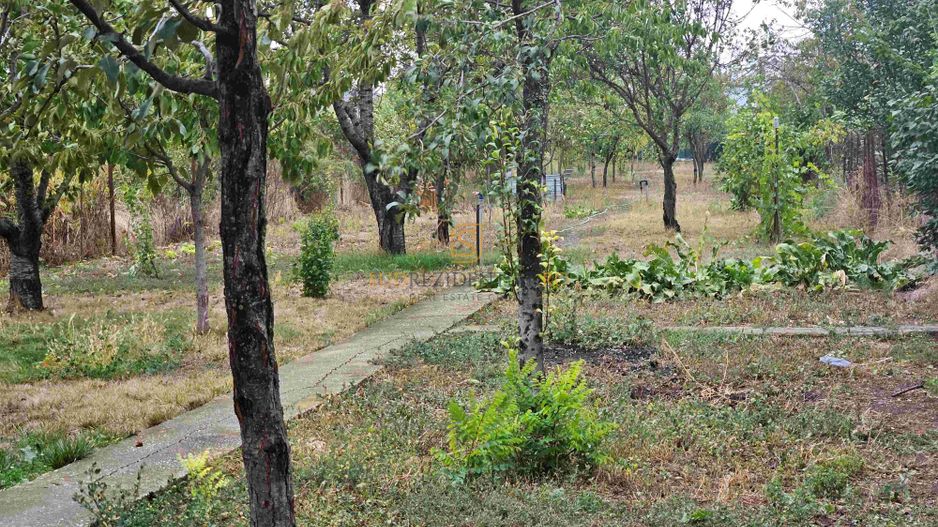 Casa indviduala cu 4 camere si teren generos - Jilava, Str. Garii - Poză 9