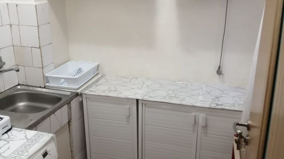 Vanzare garsoniera parter, Gavana zona Piata - Poză 5