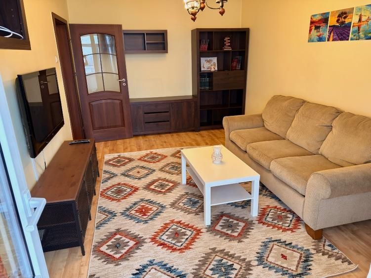 Inchiriere apartament  3 camere decomandat - Poză 6