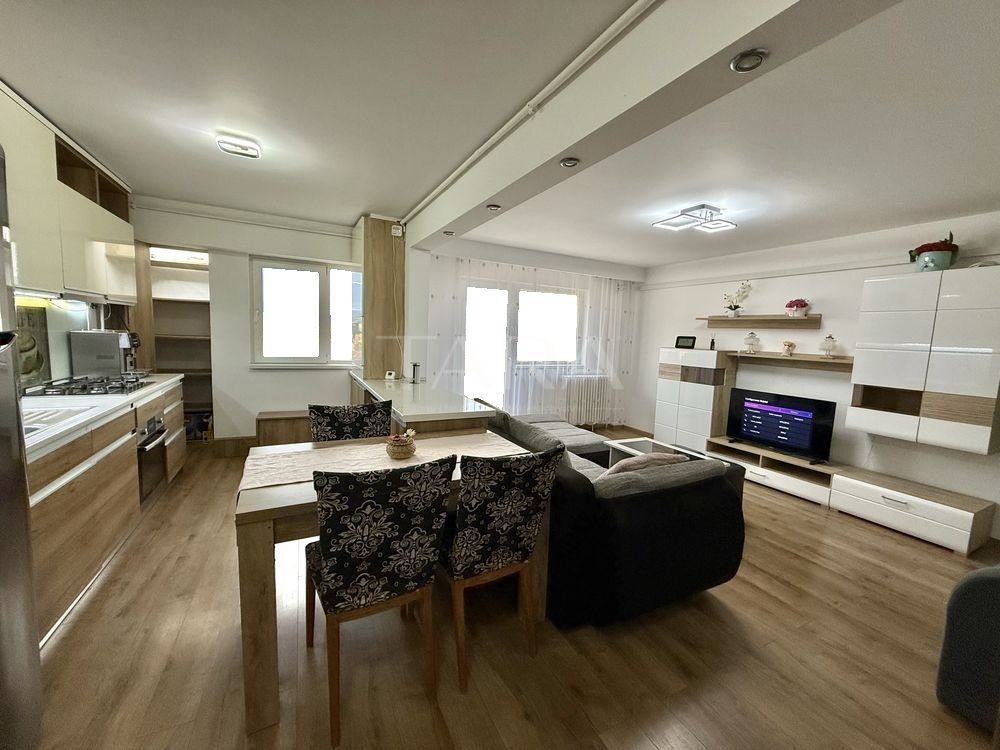 Apartament 4 camere, 2 băi, 80mp utili, balcoane, Mărăști, Cluj-Napoca - Poză 1