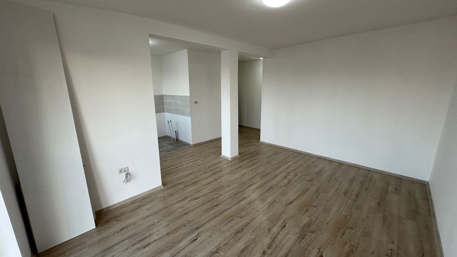 Apartment 3 camere 75 mp utili - Poză 5