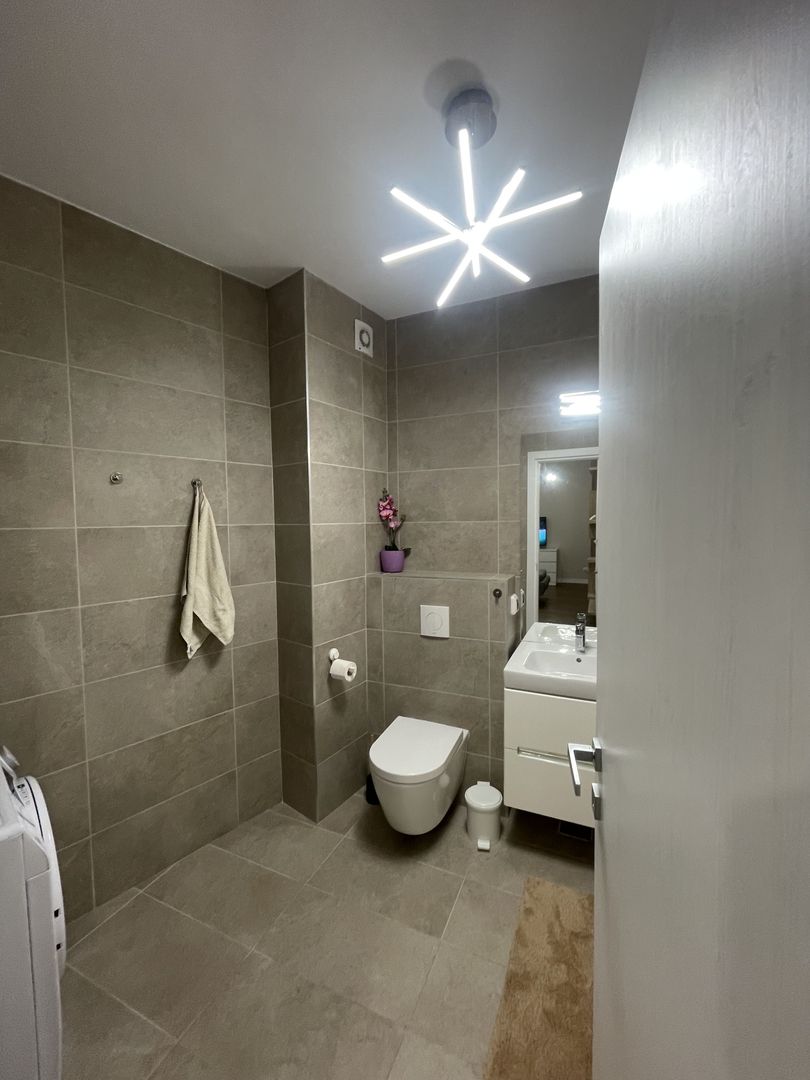 Stil urban, confort deplin – apartament de închiriat în Record Park - Poză 4