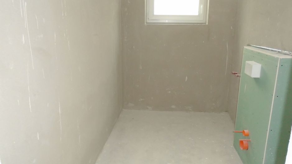 Sanandrei, Duplex pe PArter , 3 Dormitoare, 2 bai, Dresing, Perete Dublu - Poză 10