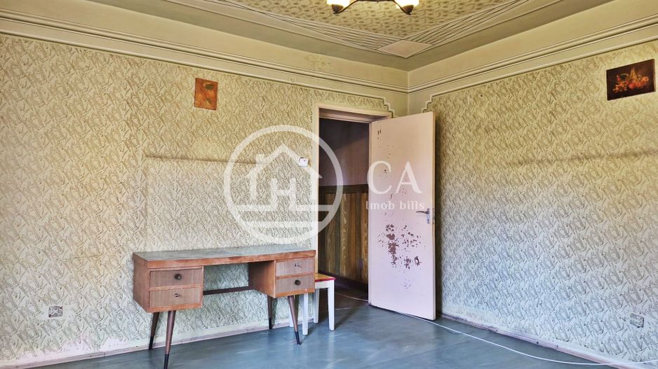 Apartament cu 4 camere de vanzare in zona Dacia, Oradea - Poză 1