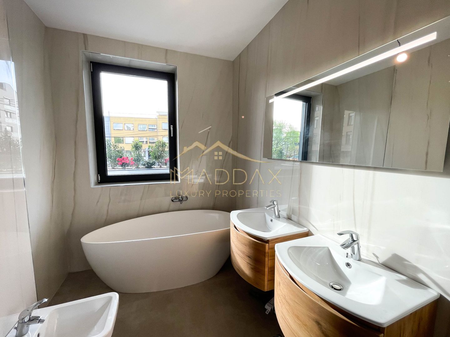 2 Rooms 100 sqm / high ceiling ***LUX***First Rent***/ Floreasca / 2 Parking - Poză 18