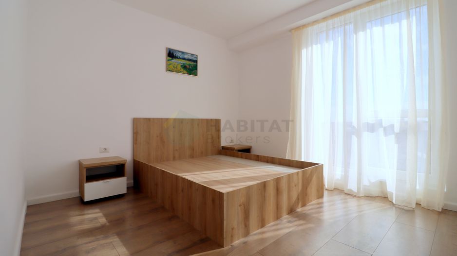 2 camere, loc de parcare incus - Poză 3