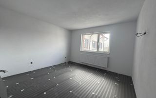 Apartament 3 camere, zona Turnisor - Poză 3