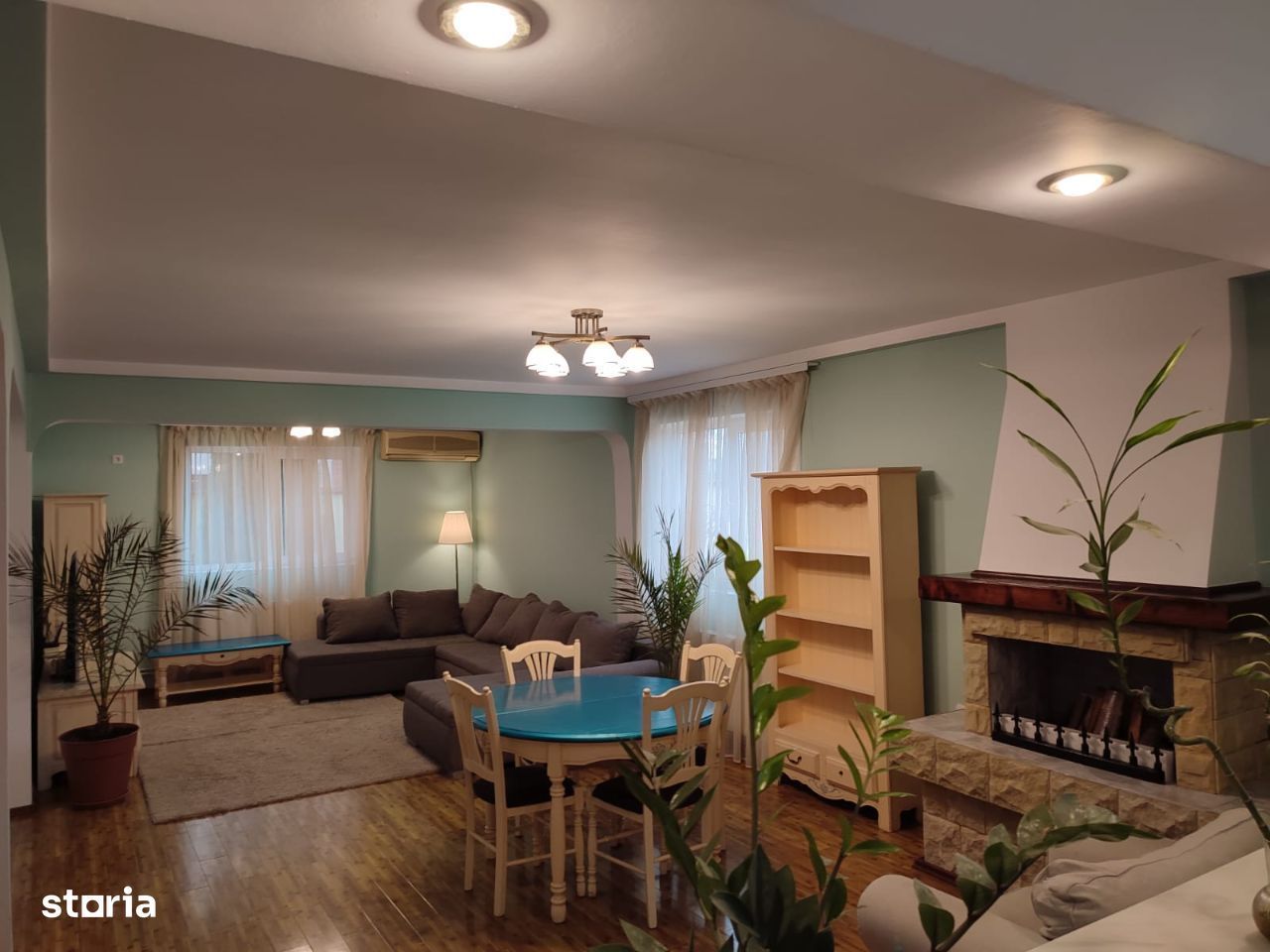 Proprietar vând vila P+E+M - Poză 1