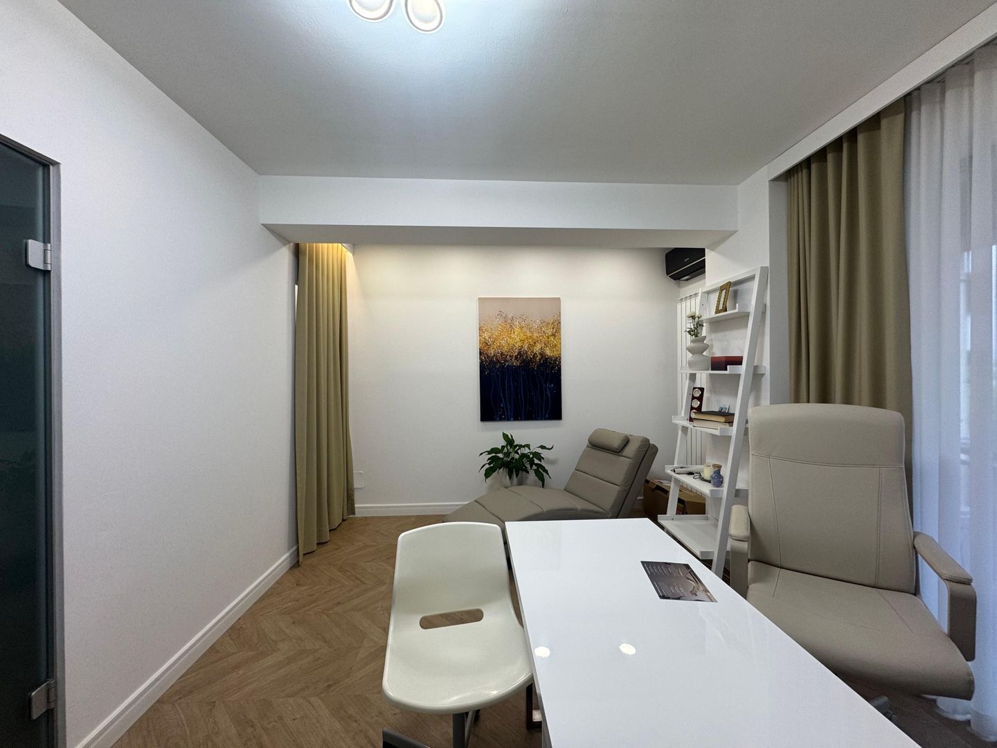 4 CAMERE| OPORTUNITATE DE INVESTITIE| multiple optiuni de folosinta - Poză 3