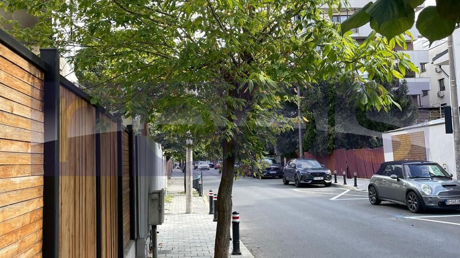 VANZARE | VILA DEOSEBITĂ | ZONA PARC CIRCULUI BARBU VACARESCU | 450MP - Poză 31