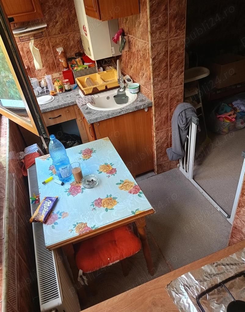 Apartament 3 camere Soarelui etaj 2 - Poză 3