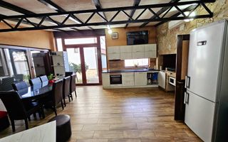 Casa 5 camere, 870 mp teren, mobilata, utilata, zona Cetate - Poză 19