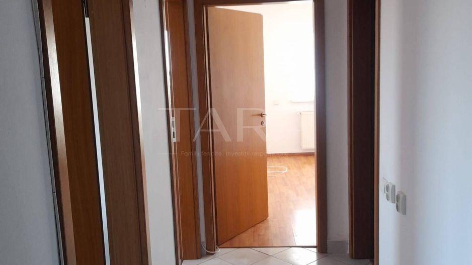 Apartament 2 camere decomandat cu garaj, zona Europa - Poză 4