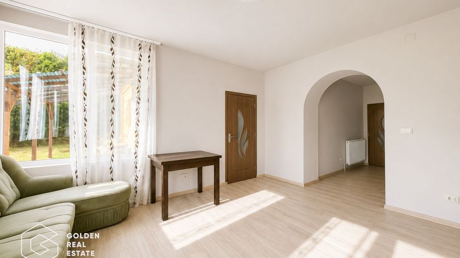 Casa cu teren de 1224 mp, localitatea Baratca - Poză 7