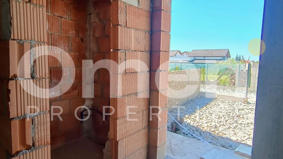 Duplex | La roșu | Zonă liniștită | Curte proprie - Poză 5