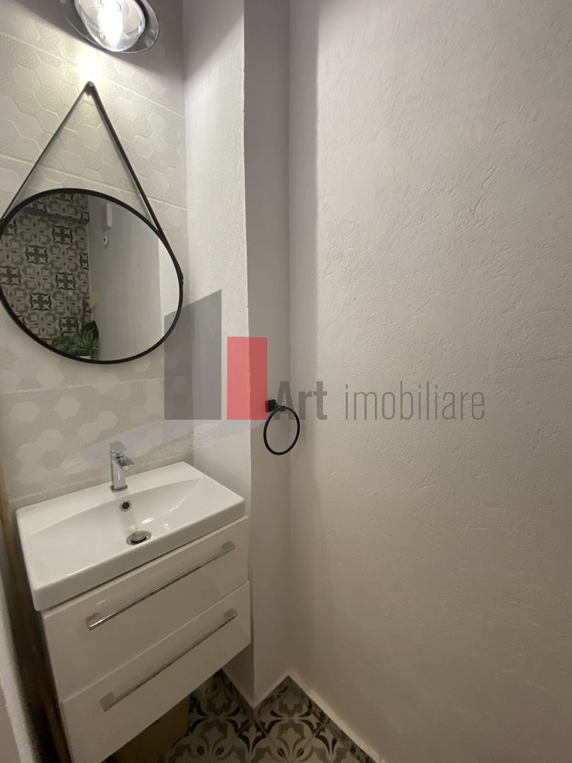 Apartament deosebit 2+1 camere complet renovat - Natiunile Unite - Poză 10