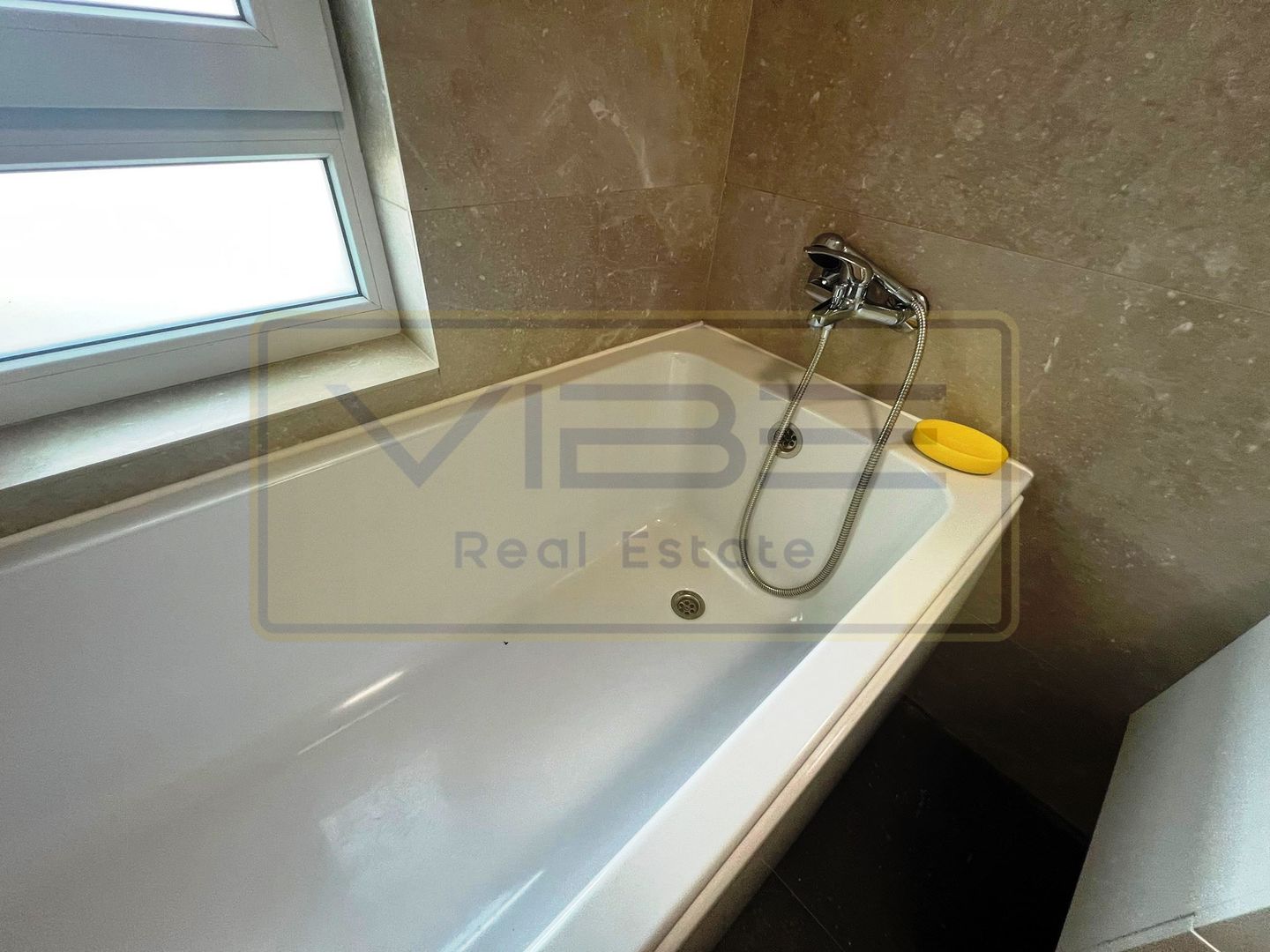 Apartament PREMIUM 3 camere + 2 locuri parcare Atrium Garden - Poză 25