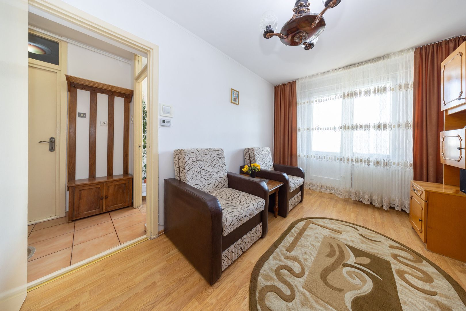 REZERVATA! Garsoniera 30 mp utili-Astra - Poză 2