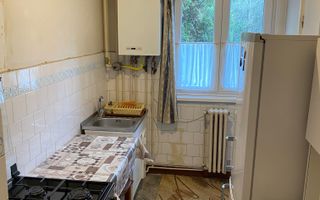 Apartament cu 3 camere, etaj intermediar, zona BIG! - Poză 4