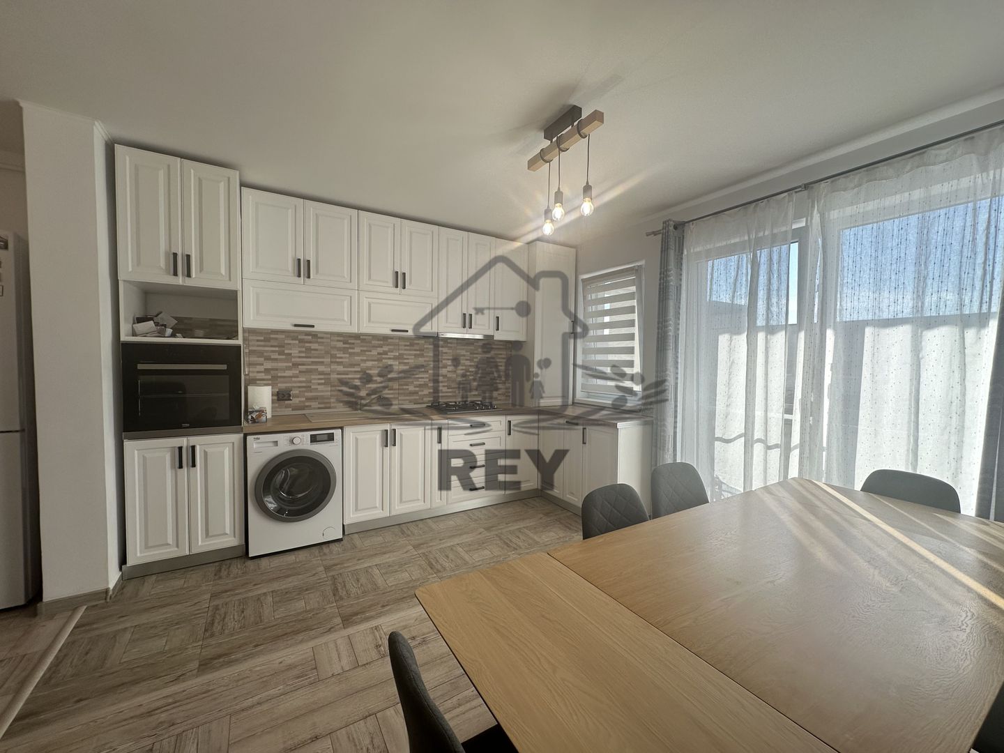 Apartament de vânzare 3 camere zona Balanta/Parcare sub și supra terană - Poză 11