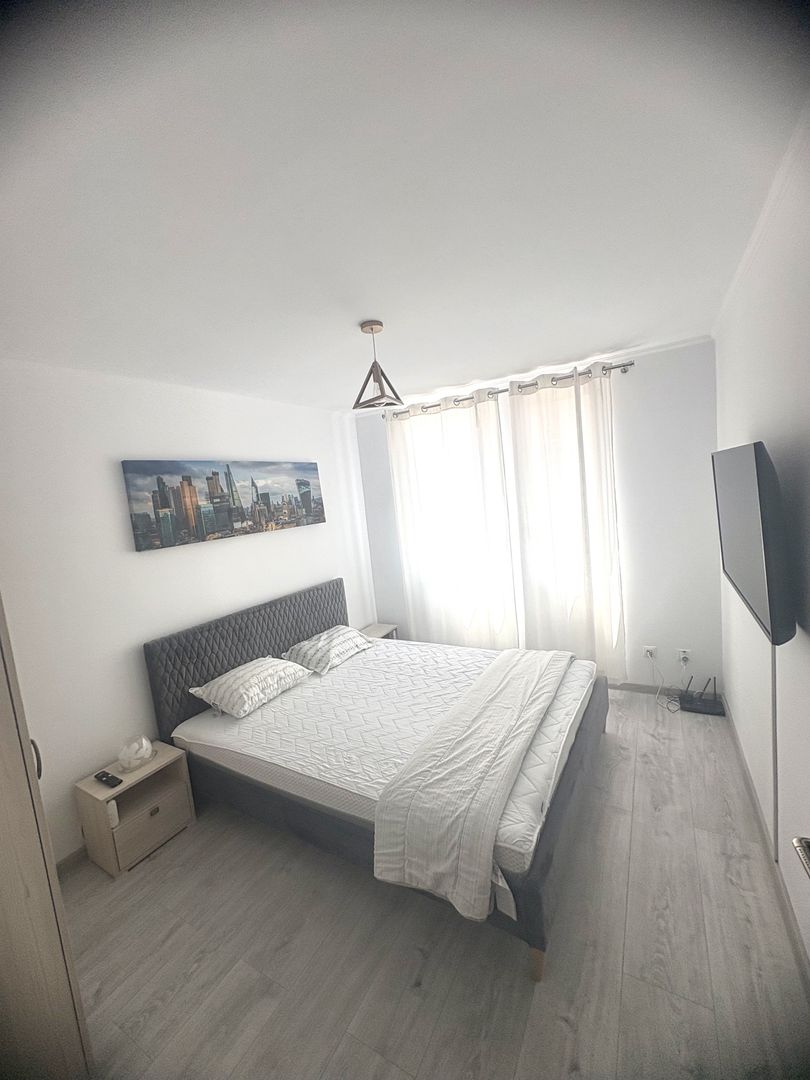Apartament la casă, cu 4 camere - Poză 6