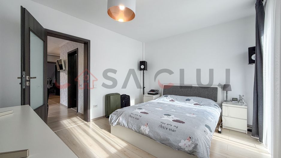 Apartament cu 3 camere in zona restaurant Rod, Europa - Poză 1