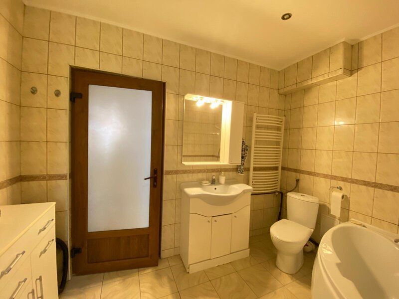 Apartament cu doua camere decomandat, piata Domenii - Poză 9