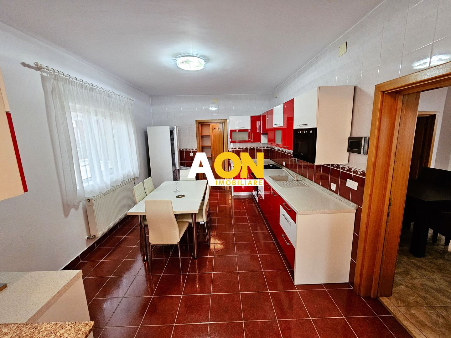 Casa 5 camere 561 mp teren la asfalt toate utilitatile Cetate - Poză 8