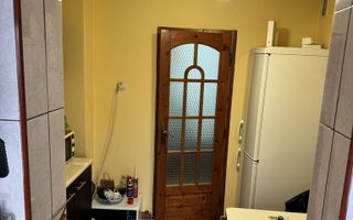 Apartament 2 camere Aradului etaj 1 cu centrala - Poză 5