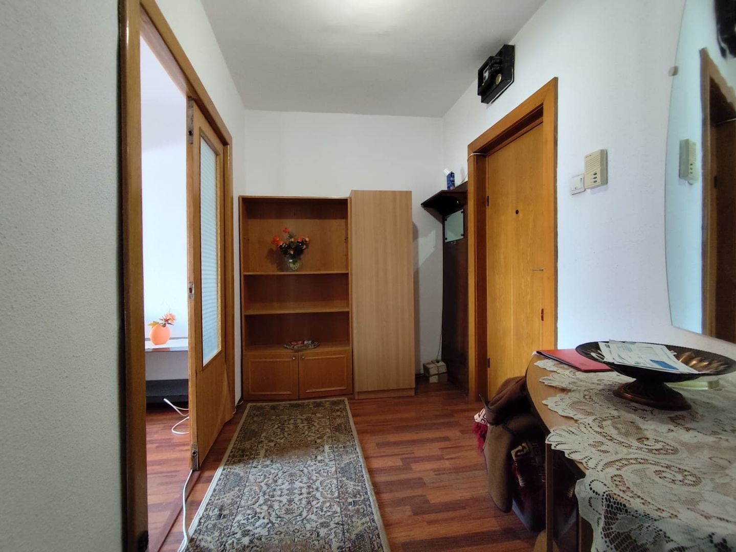 Inchiriere 2 camere pe B-dul Dacia, Rogerius, Oradea - Poză 12