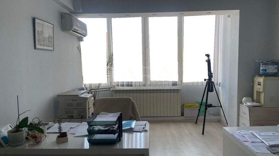 Apartament 2 camere în Centru, Piața Mihai Viteazu. - Poză 3