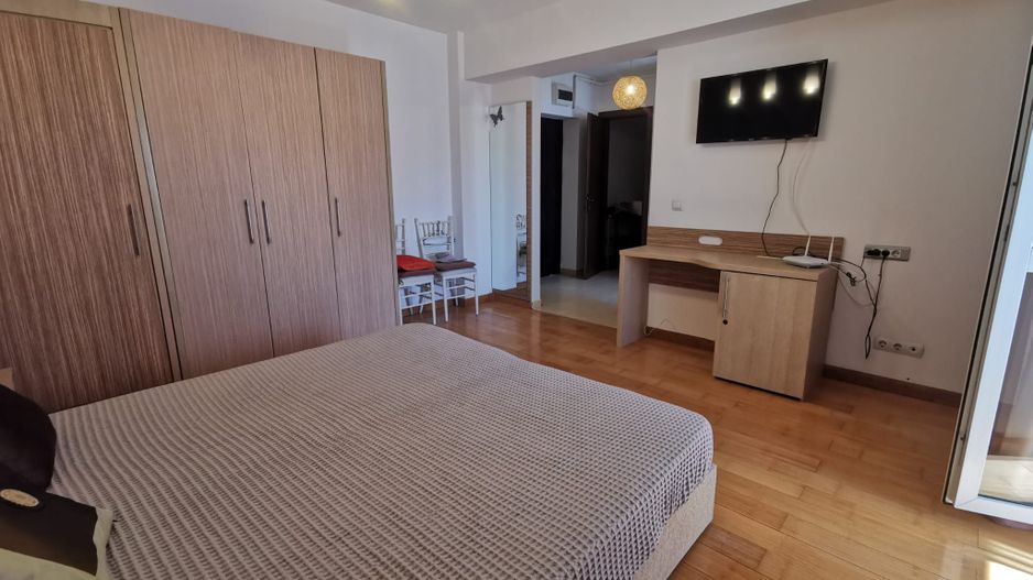 Garsoniera spatioasa mobilata si utilata - Poză 1