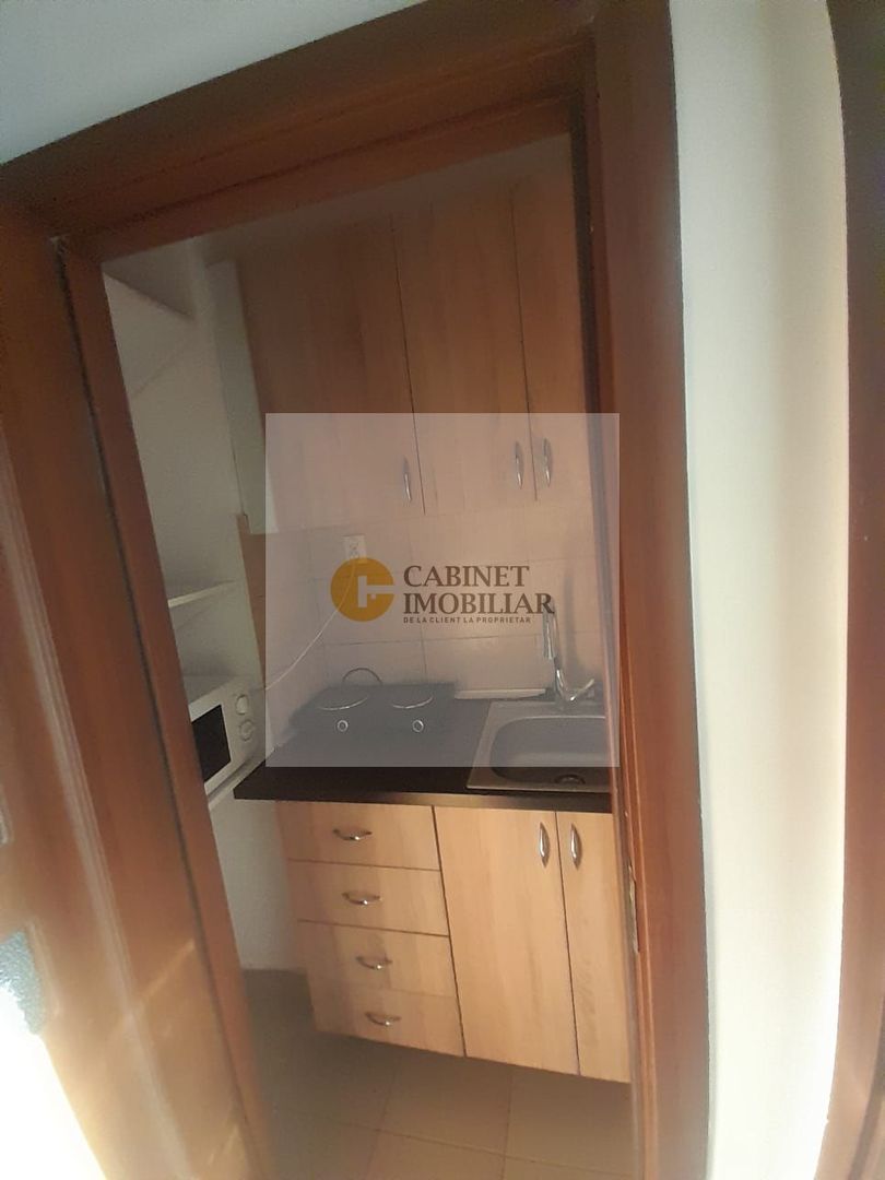 Garsoniera cu balcon  | 32mp  | Universitate  | Pretabil Airbnb - Poză 8