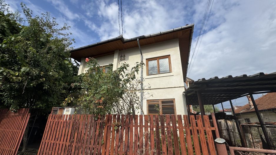 VILA 6 CAMERE, CAMPULUNG, TEREN 196 MP - Poză 3