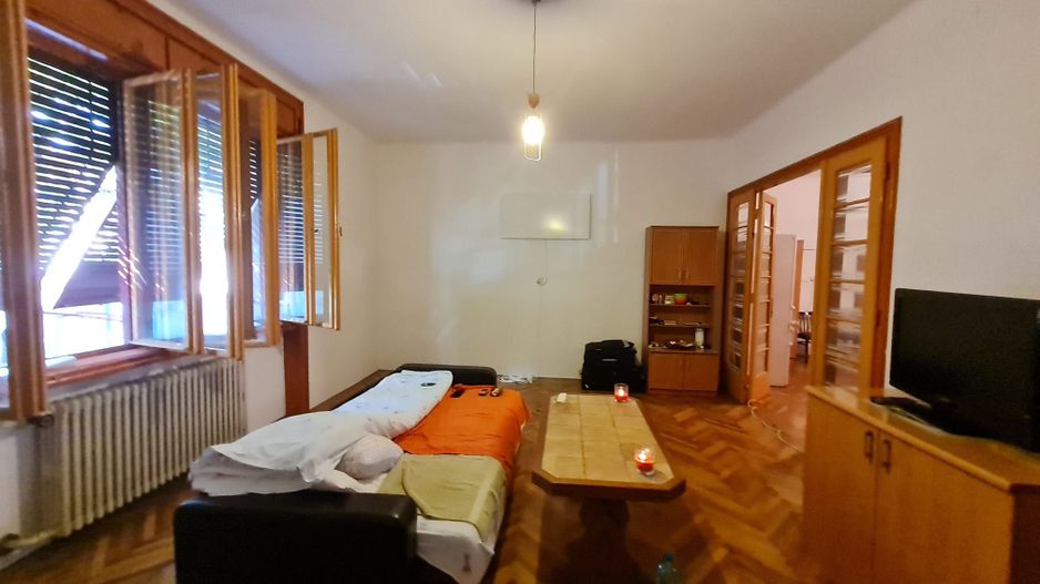 Apartament generos zona Piata 700 - Poză 18