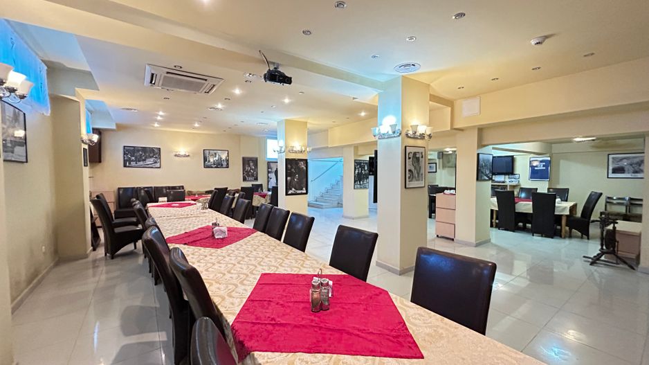 Hotel Austin D+P+3E de inchiriat - ideal birouri/clinica/scoala soferi - Poză 20