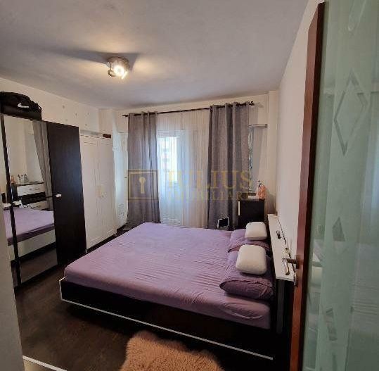 decomandat, 3 camere în zona Complex Studentesc - Poză 6