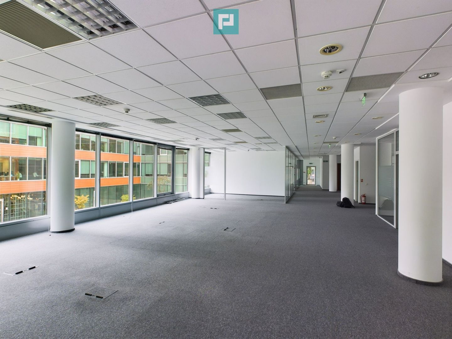 Spatii birouri clasa A, in zona de centru-nord a Bucurestiului. - Poză 3