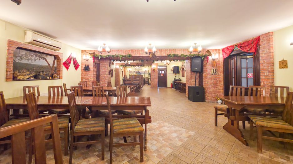 De vânzare – Proprietate comercială tip Restaurant & Salon Evenimente - Poză 12