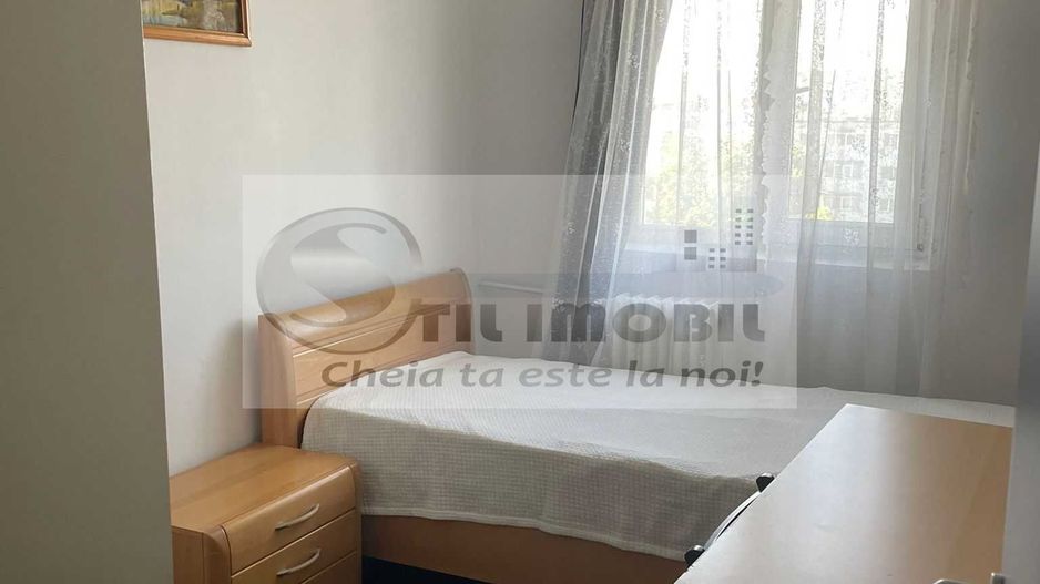 Apartament 3 camere Pacurari- 450 EURO - Poză 2