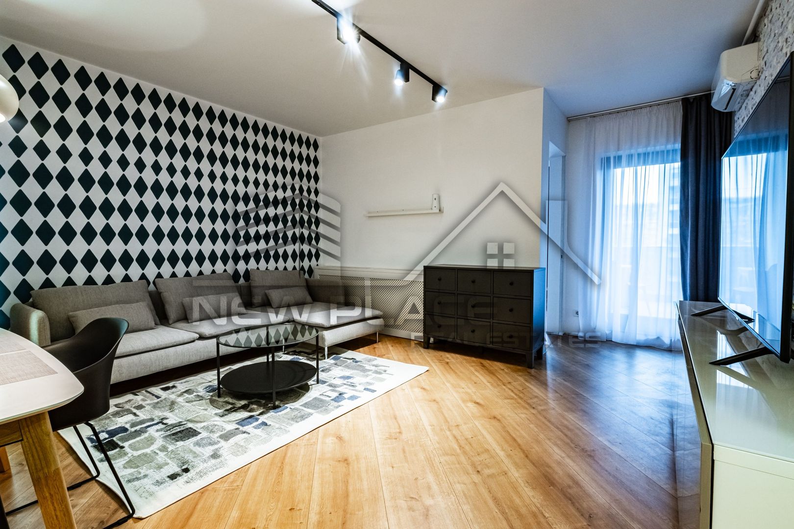 [VIDEO] 4City North | Apartament exclusivist | Vedere curtea interioara | Lux - Poză 6