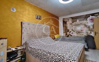 Apartament cu 2 camera la curte comuna de vanzare Central, Oradea - Poză 2