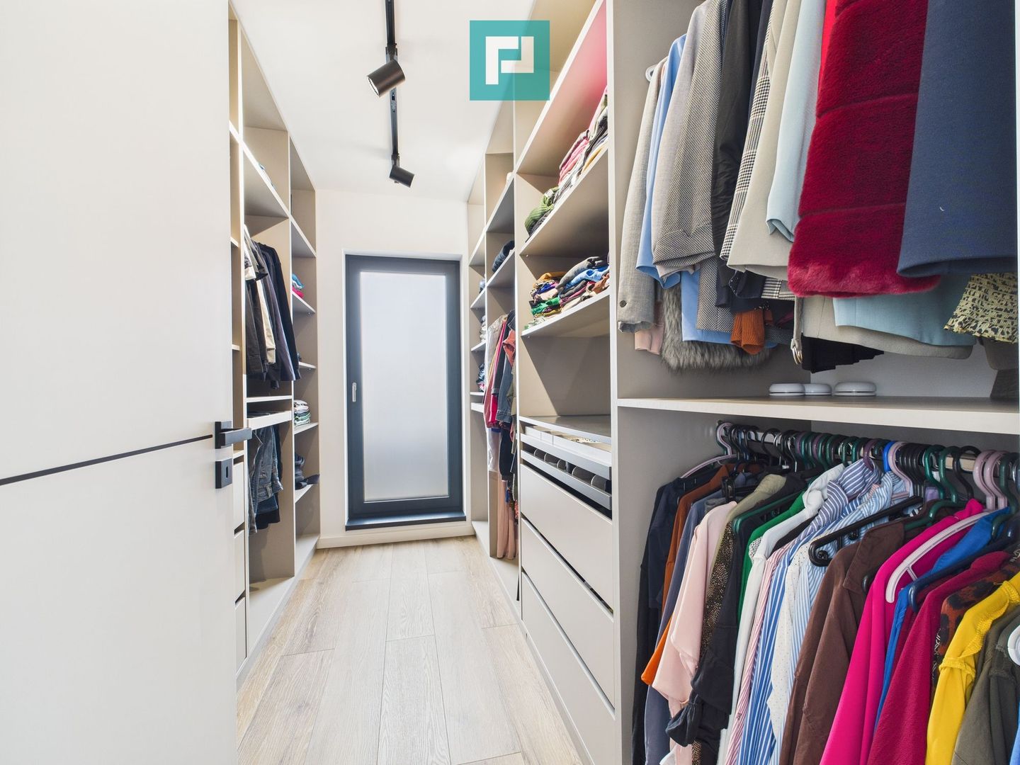 Casă individuală pe parter – Moșnița - Poză 77