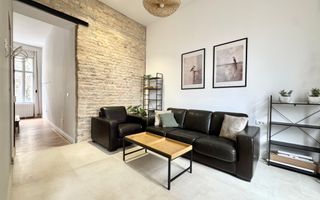 Apartament 2 camere, primitor si cochet, prima închiriere, Piața Maria - Poză 1